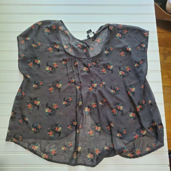 torrid Tops - Torrid Black Floral Sheer Button Back Blouse